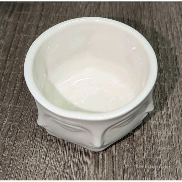 Jonathan Adler Dora Maar Condiment Bowl, White 2.25" Art Deco Faces - Picture 4 of 9
